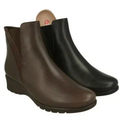 Botin De Piesanto En Piel Lisa Con Lateral Combinado, Piso De Cuna De Caucho Y Planta Extraible