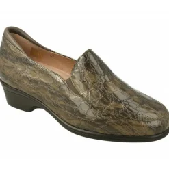 Mocasin De Piesanto Elasticos En Piel Grabada Coco Charol Con Piso De Cuna Poliuretano Y Planta Adantomica Extraible
