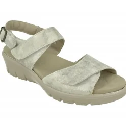 Sandalia De G Comfort En Piel Metalizada, Planta Anatomica Movible Y Doble Ajuste De Tiras De Velcro Con Piso Poliuretano