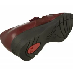 Velcro De Piesanto De Tiras Cruzadas En Piel Combinada Con Grabado Y Ante. Piso De Caucho Y Planta De Descanso Extraible